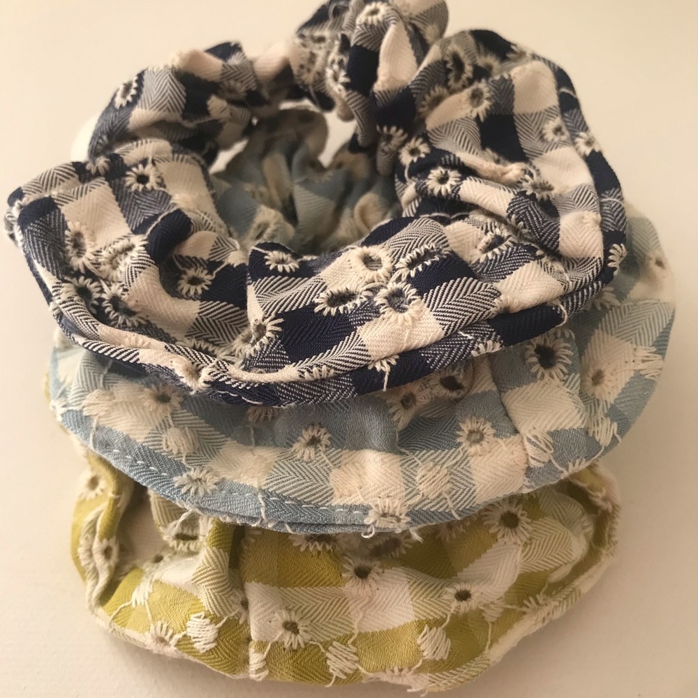 Hair scrunchies